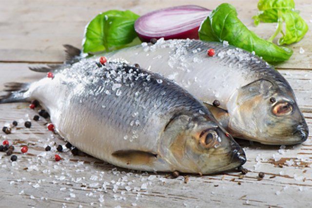 Красноярский край. «Нежирное мясо, сельдь и сельдерей»: красноярцам дали советы о правильном питании во время стресса