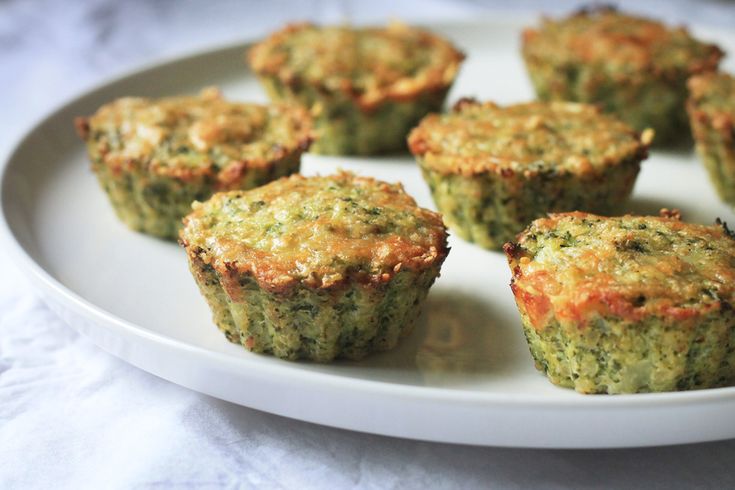 Куриные маффины с брокколи