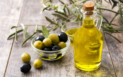 Оливковое масло: гид по видам и сортам