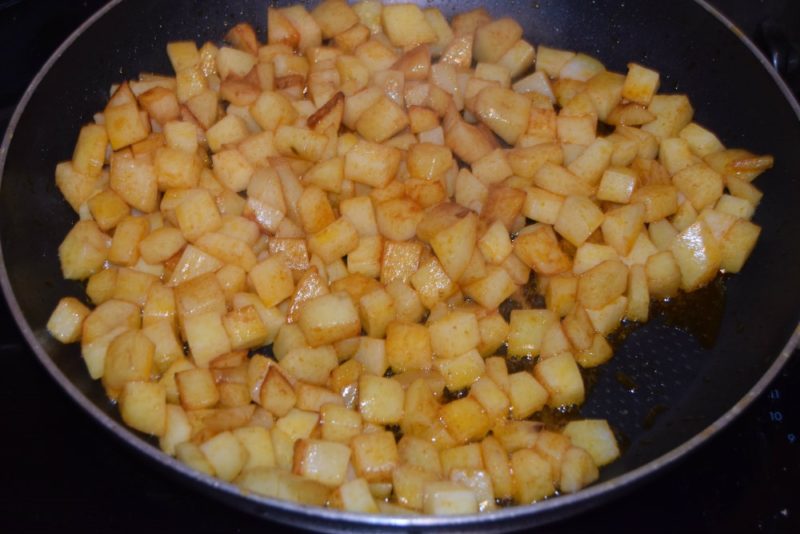 Можно ли добавлять соевый соус в жареную картошку