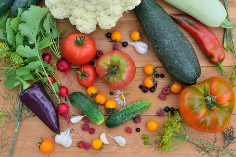 © Елена Перминова / Фотобанк Лори Питание по сезону. Продукты июня