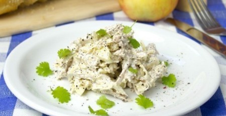 Яблочный салат с мясом
