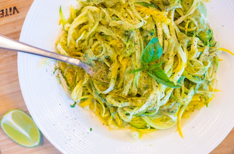 Кабачковая паста с куриным филе