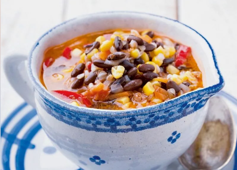 Пряный фасолевый суп