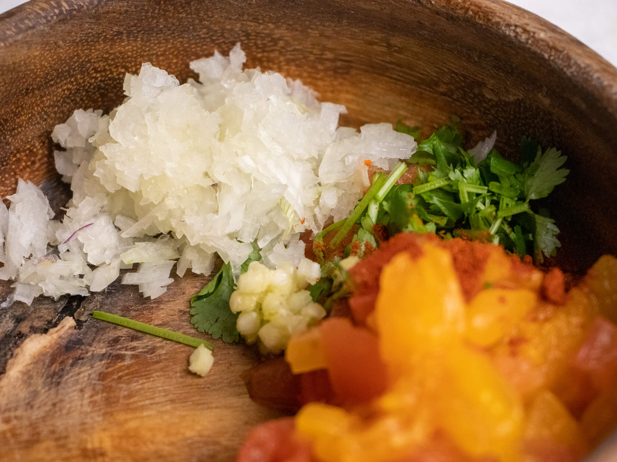 Сэндвич с ветчиной, рукколой и соусом сальса 3