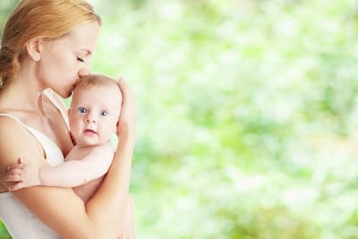 Как грудное молоко укрепляет здоровье ребенка