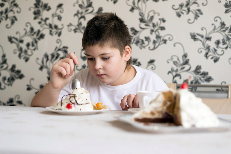Чем опасно детское ожирение и почему важно отслеживать вес ребенка?