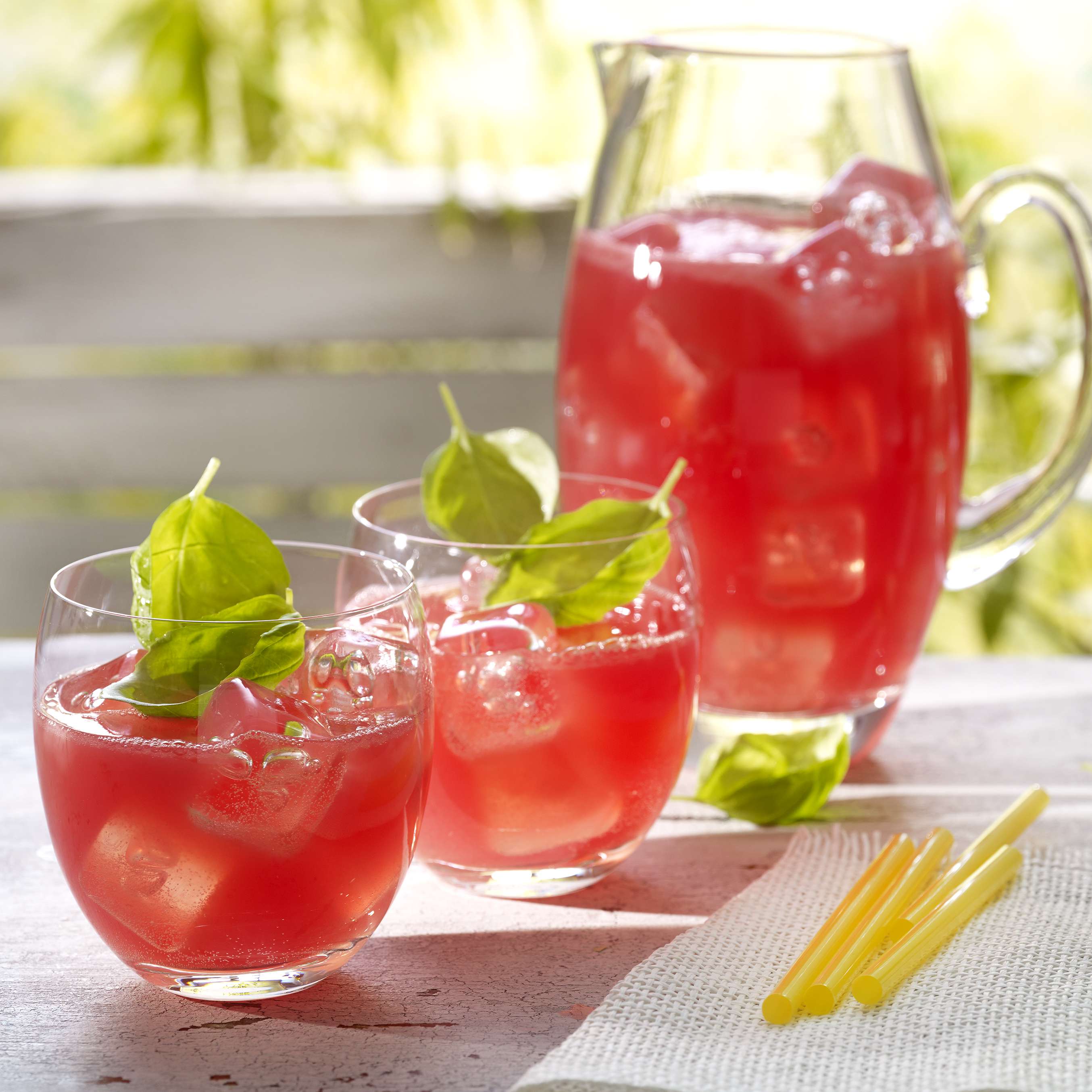 Фирменный рецепт «Формулы еды»: три освежающих напитка на основе зеленого чая  