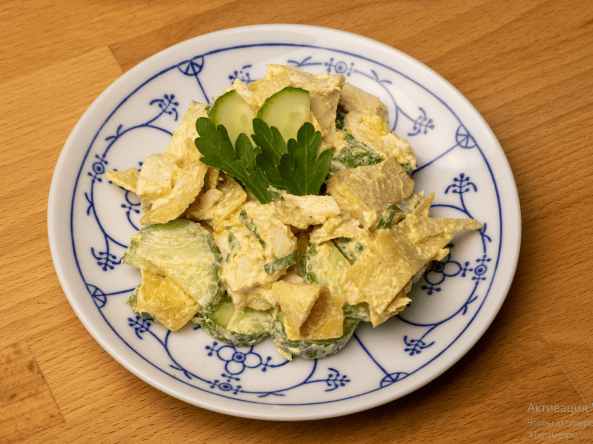 Салат с жареным яйцом и карри 4