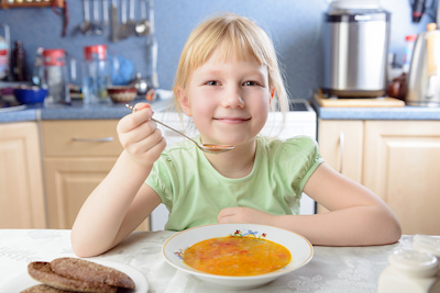 Первое, второе и компот – основные принципы питания школьников