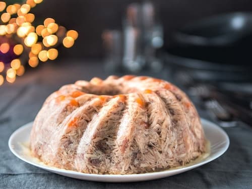 lori-0032308194-bigwww (1).jpg