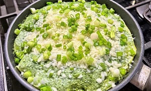 Белковый омлет со шпинатом