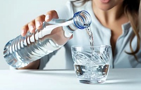 Сколько воды нужно пить в день?