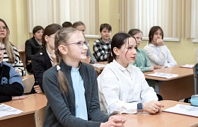 Более 220 тысяч школьников из 88 регионов РФ приняли участие во Всероссийской олимпиаде по здоровому питанию