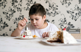 Чем опасно детское ожирение и почему важно отслеживать вес ребенка?